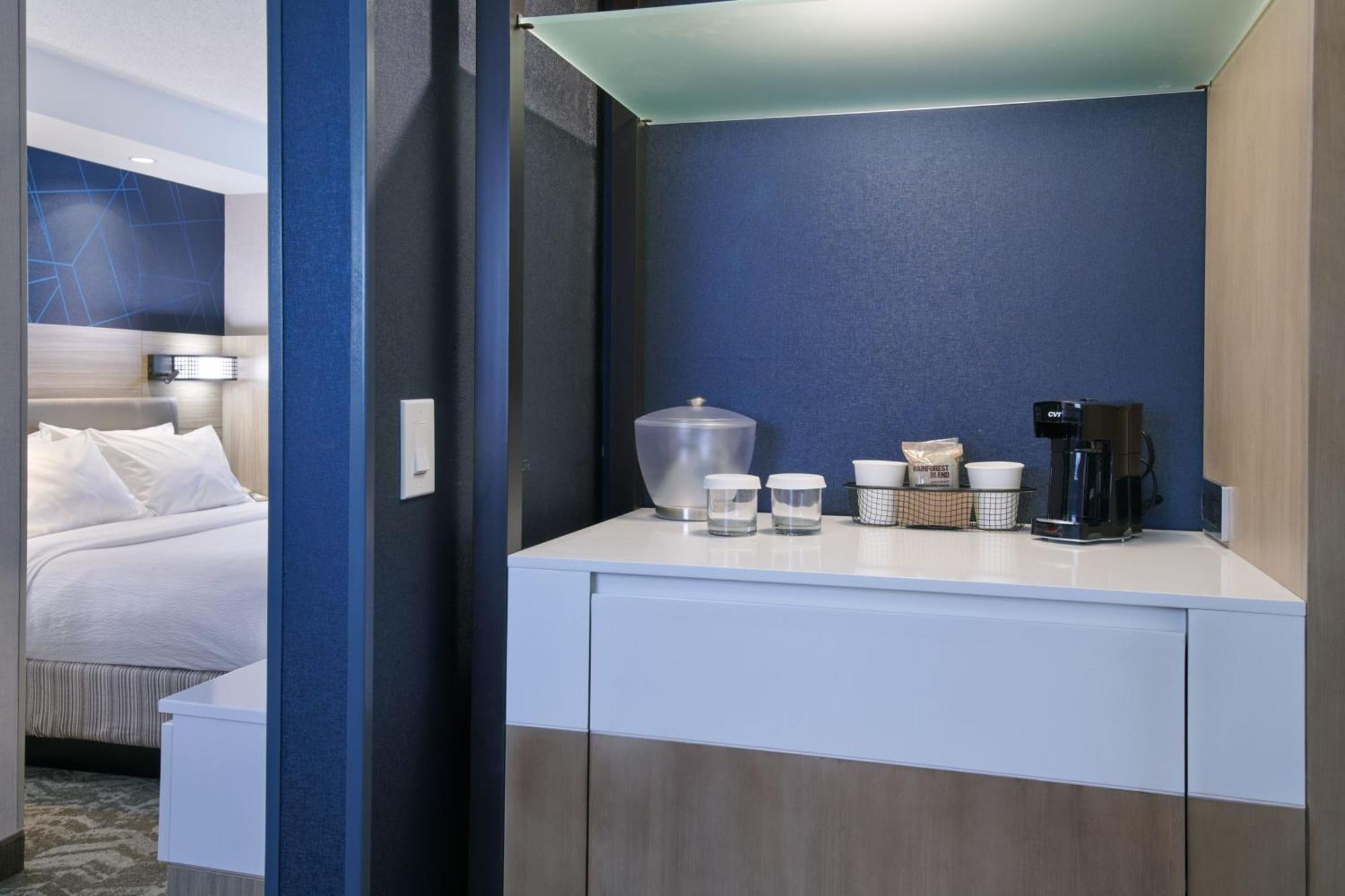 Springhill Suites Detroit Southfield Eksteriør bilde